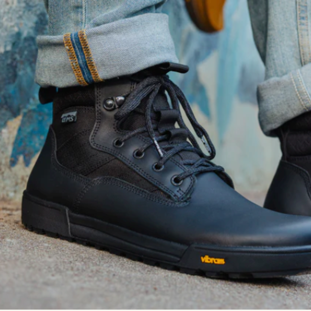 Tactical Pro Mid Boot Unisex.