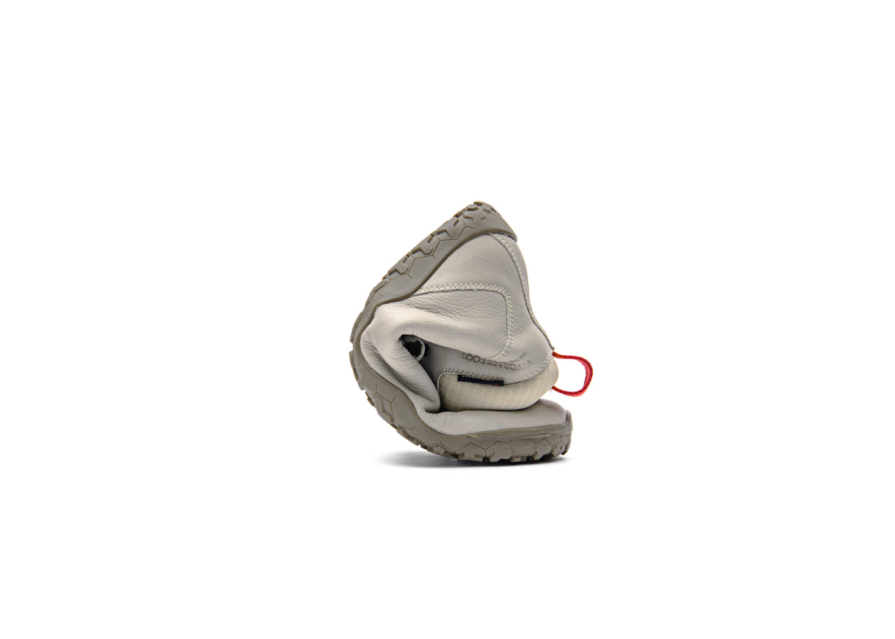 Vivobarefoot Tracker FG. Women's (Cement)